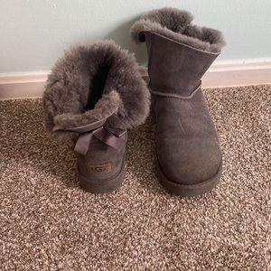 UGG Women’s Mini Bailey Bow Boot